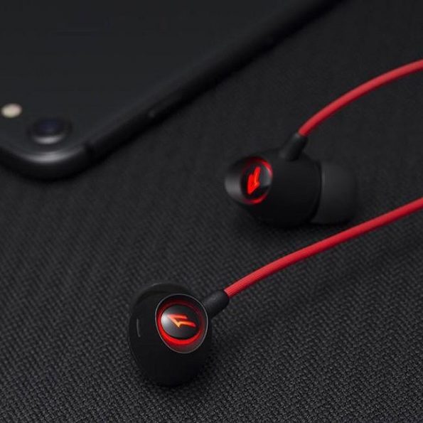 1MORE-Gaming-Bluetooth-Headset-.jpg
