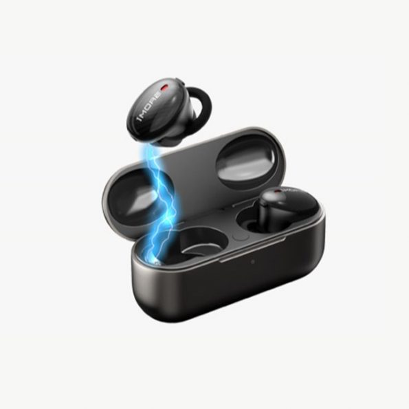 1MORE-True-Wireless-Noise-reducing-Headphones-8.jpg