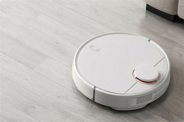 Mi-Robort-Vacuum-mop-Pro-.jpg