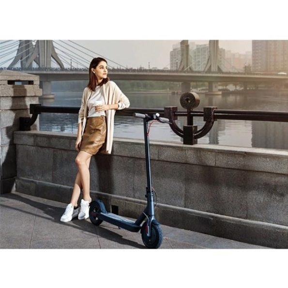 Mi-Scooter-M365-Pro-6.jpg