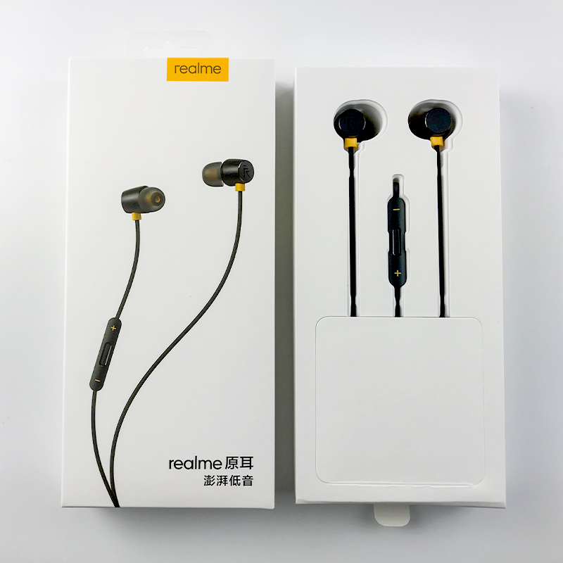 Realme Buds 2 Wired Magnetic Earphone - Image 4